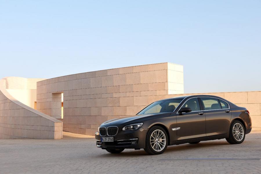  BMW 7-Series 2013 года  (фото 20 из 123)
